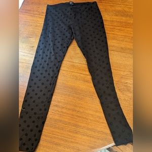Hue black polkadot leggings